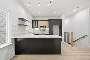 9725 Turnbow A and B, Houston, TX 77029 - Photo 25