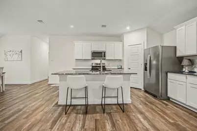 8830 Colicroot Drive, Rosharon, TX 77583 - Photo 13