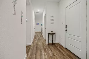 8830 Colicroot Dr, Rosharon, TX 77583 - Photo 7