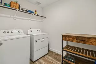 8830 Colicroot Dr, Rosharon, TX 77583 - Photo 21