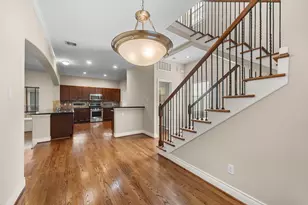 932 W 26th St, Houston, TX 77008 - Photo 13