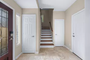 932 W 26th St, Houston, TX 77008 - Photo 5