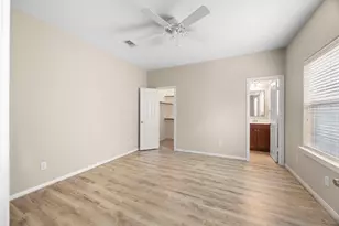 932 W 26th St, Houston, TX 77008 - Photo 33