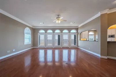 1306 Outrigger, Tiki Island, TX 77554 - Photo 7