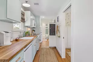 1514 51st St, Galveston, TX 77551 - Photo 11