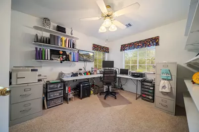 74 E Lakeridge Drive, The Woodlands, TX 77381 - Photo 41