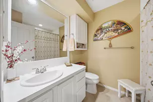 74 E Lakeridge Dr, The Woodlands, TX 77381 - Photo 13
