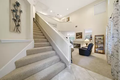 74 E Lakeridge Drive, The Woodlands, TX 77381 - Photo 7