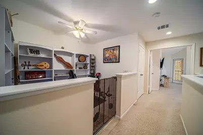 74 E Lakeridge Drive, The Woodlands, TX 77381 - Photo 43