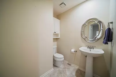 74 E Lakeridge Drive, The Woodlands, TX 77381 - Photo 19