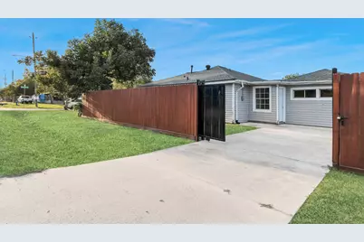 4803 Bellnole Drive, Houston, TX 77017 - Photo 5