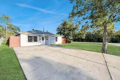 4803 Bellnole Drive, Houston, TX 77017 - Photo 3