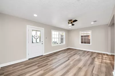 4803 Bellnole Drive, Houston, TX 77017 - Photo 37