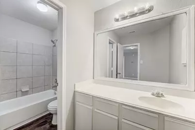 8038 Narrow Brook Way, Houston, TX 77016 - Photo 45