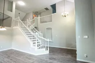 10407 Redwood Dr, Baytown, TX 77523 - Photo 7