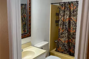 401 Anderson Rd, Cuero, TX 77954 - Photo 13