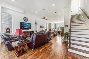 1243 W 15th 1/2 St, Houston, TX 77008 - Photo 13