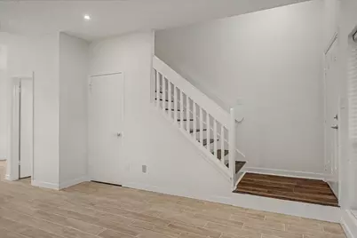 12500 Brookglade Circle #179, Houston, TX 77099 - Photo 5
