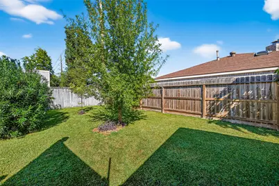 7211 Las Brisas Dr, Houston, TX 77083 - Photo 45