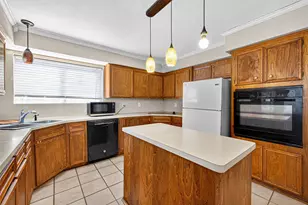 7211 Las Brisas Dr, Houston, TX 77083 - Photo 19