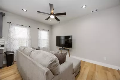 2409 Dolly Wright Street, Houston, TX 77088 - Photo 5