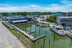 415 Narcissus Rd, Clear Lake Shores, TX 77565 - Photo 35