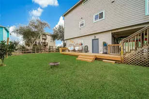 415 Narcissus Rd, Clear Lake Shores, TX 77565 - Photo 5