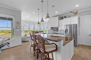 9 Hawkeye, Hitchcock, TX 77563 - Photo 13