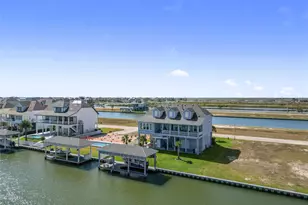 9 Hawkeye, Hitchcock, TX 77563 - Photo 3