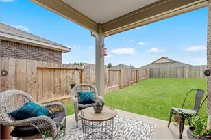 14117 Redwood Forest Trail, Conroe, TX 77384 - Photo 3