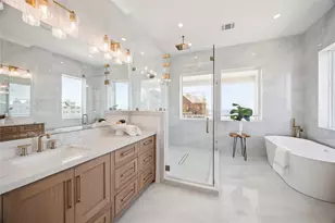 11346 Beachside Dr, Galveston, TX 77554 - Photo 13