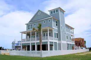 11346 Beachside Dr, Galveston, TX 77554 - Photo 1