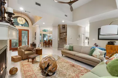 326 S Silvershire Circle, The Woodlands, TX 77381 - Photo 13