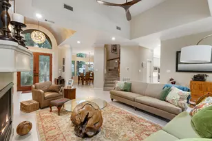 326 S Silvershire Cir, The Woodlands, TX 77381 - Photo 13