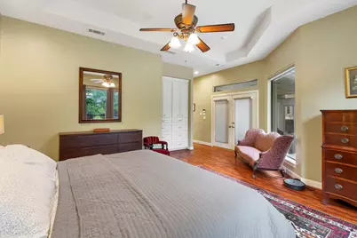 326 S Silvershire Circle, The Woodlands, TX 77381 - Photo 29