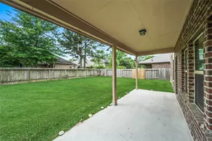 163 Meadow Valley Dr, Conroe, TX 77384 - Photo 31
