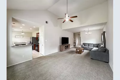 3041 Boxwood Springs Lane, Dickinson, TX 77539 - Photo 3