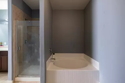 10814 Spring Brook Pass Drive, Humble, TX 77396 - Photo 17