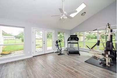 3818 County Road 36, Angleton, TX 77515 - Photo 17