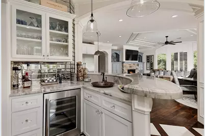71 N Lamerie Way, The Woodlands, TX 77382 - Photo 9