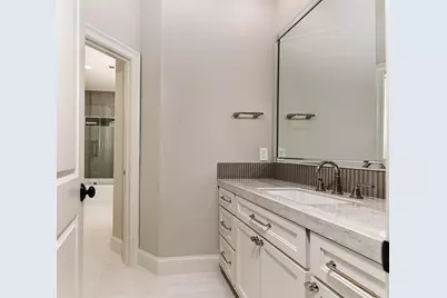 71 N Lamerie Way, The Woodlands, TX 77382 - Photo 33