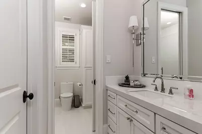 71 N Lamerie Way, The Woodlands, TX 77382 - Photo 19