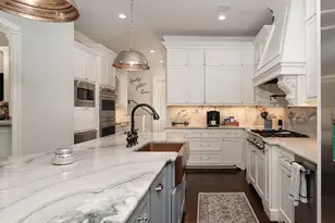 71 N Lamerie Way, The Woodlands, TX 77382 - Photo 11