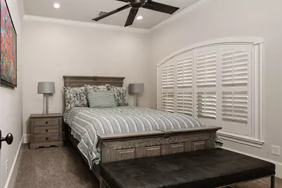 71 N Lamerie Way, The Woodlands, TX 77382 - Photo 17