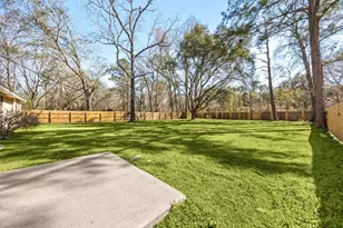 816 Glen Hollow Dr, Conroe, TX 77385 - Photo 11