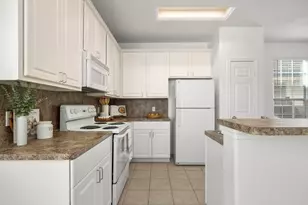 2911 Hackamore Hollow Ln, Houston, TX 77014 - Photo 11