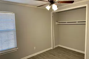 9415 Westacre Pl, Houston, TX 77083 - Photo 25