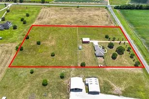 11004 Mlcak Rd, Sealy, TX 77474 - Photo 5