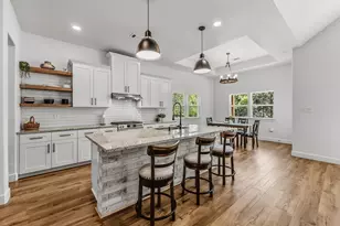 1316 River Oaks Dr, Huntsville, TX 77340 - Photo 9