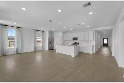 12 Robin Court, Angleton, TX 77515 - Photo 3